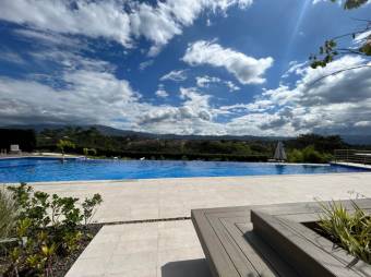 Se alquila espaciosa casa amueblada en condominio de San Antonio Alajuela 26-21