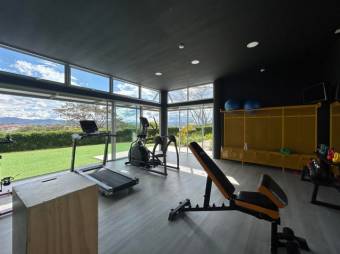 Se alquila espaciosa casa amueblada en condominio de San Antonio Alajuela 26-21