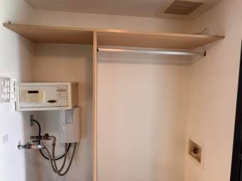 Se alquila moderno apartamento en Avalon Country Club 26-306