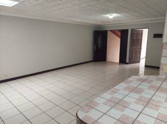 Se alquila espaciosa casa con patio en Santa Barbara Heredia 26-525 Se alquila espaciosa casa con patio en Santa Barbara Heredia 26-525