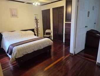 SAN JOSE ROHRMOSER VENDO CASA ₡150.000.000