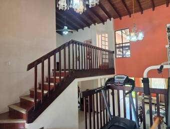 SAN JOSE ROHRMOSER VENDO CASA ₡150.000.000