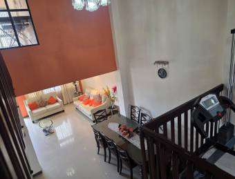 SAN JOSE ROHRMOSER VENDO CASA ₡150.000.000