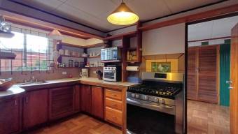 MLS-26-56 LS VENTA CASA GRANADILLA CURRIDABAT