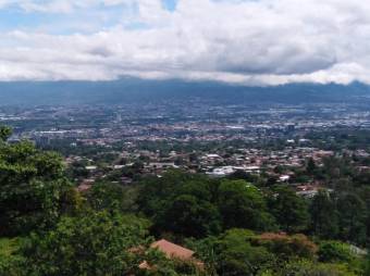 Se vende amplio lote de 8,400m2 en San Antonio Escazú 23-1473 Se vende amplio lote de 8,400m2 en San Antonio Escazú 23-1473