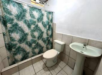 BUILDING FOR SALE WITH 3 APARTMENTS, DULCE NOMBRE, LA UNIÓN