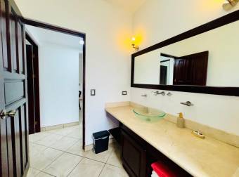 Apartment for rent in the Oaks, Guanacaste 