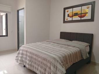 MLS-26-429 LS ALQUILER CASA AMUEBLADA SANTA ANA SAN JOSE