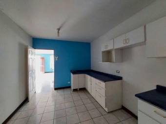 Se vende espaciosa casa con patio en Guadalupe de Goicoechea 26-580 Se vende espaciosa casa con patio en Guadalupe de Goicoechea 26-580