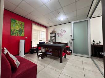 MLS-26-172 LS VENTA EDIFICIO COMERCIAL OCCIDENTAL CARTAGO