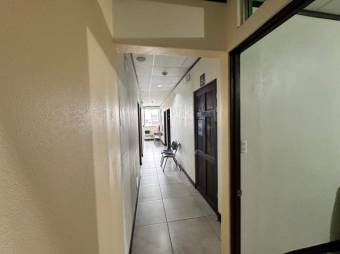 MLS-26-172 LS VENTA EDIFICIO COMERCIAL OCCIDENTAL CARTAGO