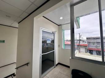 MLS-26-172 LS VENTA EDIFICIO COMERCIAL OCCIDENTAL CARTAGO