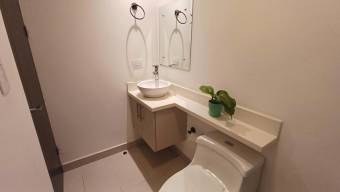 Se vende moderna casa con patio en condominio de Sabanilla 26-566 Se vende moderna casa con patio en condominio de Sabanilla 26-566