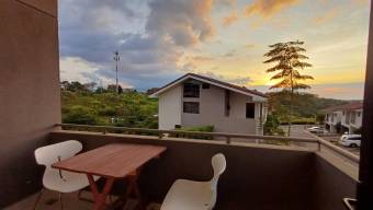 Se vende moderna casa con patio en condominio de Sabanilla 26-566 Se vende moderna casa con patio en condominio de Sabanilla 26-566