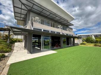 Se alquila espaciosa casa amoblada en San Antonio Alajuela 26-21 Se alquila espaciosa casa amoblada en San Antonio Alajuela 26-21