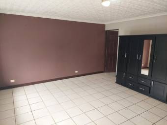 Se alquila espaciosa casa en Jesus de Santa barbara 26-525