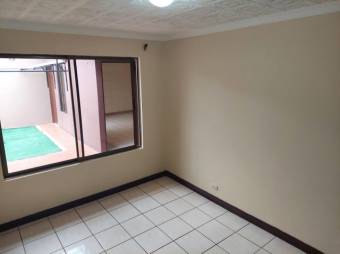 Se alquila espaciosa casa en Jesus de Santa barbara 26-525