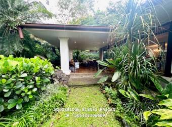 Casa en venta Escazu San Rafael $495.000 /352 mts.,jardin Casa en venta Escazu San Rafael $495.000 /352 mts.,jardin