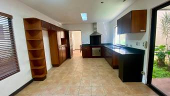 MLS-26-382 LS ALQUILER HERMOSA CASA SANTA ANA SAN JOSE
