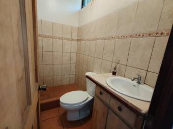 MLS-25-1698 LS VENTA EDIFICIO COMERCIAL EL CARMEN ALAJUELA