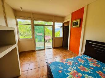 ATENAS LOS ANGELES RENTO CASA $1.000 ATENAS LOS ANGELES RENTO CASA $1.000