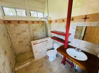 ATENAS LOS ANGELES RENTO CASA $1.000 ATENAS LOS ANGELES RENTO CASA $1.000