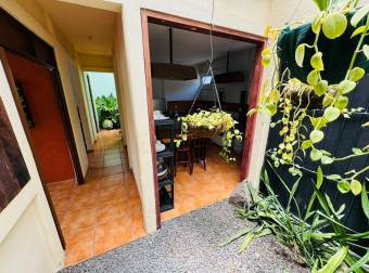 ATENAS LOS ANGELES RENTO CASA $1.000 ATENAS LOS ANGELES RENTO CASA $1.000