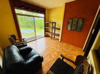 ATENAS LOS ANGELES RENTO CASA $1.000 ATENAS LOS ANGELES RENTO CASA $1.000