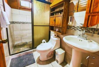 VENTA DE CASA AMUEBLADA, CON PISCINA, ALAJUELA, SAN CARLOS, LA FORTUNA 9508745