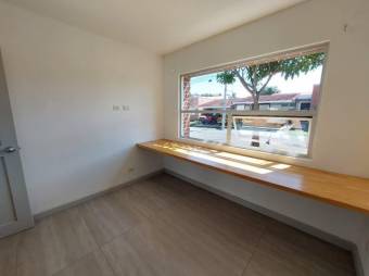 Se vende moderna casa con patio en condominio de San Antonio Belén 26-619 Se vende moderna casa con patio en condominio de San Antonio Belén 26-619