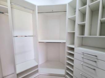 MLS-26-171 LS VENTA HERMOSA CASA LA UNION CARTAGO