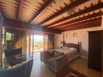 Se alquila apartamento en San Antonio de Escazú 26-362