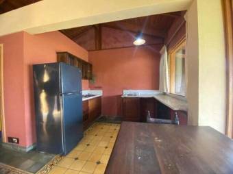 Se alquila apartamento amoblado en San Antonio Escazú 26-453