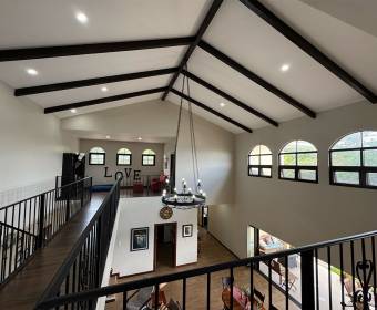 Spanish-style house for sale in a condominium located in Brasil de Mora.