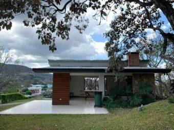 Se alquila apartamento amoblado en condominio de Rio Oro 25-1996