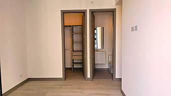 Se alquila moderno apartamento en Núcleo Sabana 25-1720