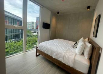 Se alquila moderno apartamento en condominio de San Rafael Escazú 26-427