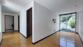 Se alquila casa de lujo en condominio de Santa Ana 25-662