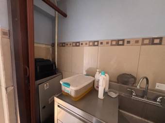 Se vende espaciosa propiedad comercial en Hospital San José 25-1611, $ 197,000, 1, San José, San José