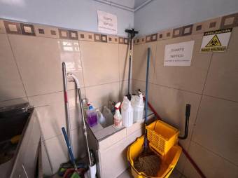 Se vende espaciosa propiedad comercial en Hospital San José 25-1611, $ 197,000, 1, San José, San José