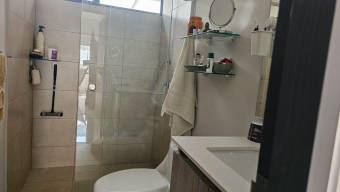 Se vende espaciosa casa en condominio de Lindora 25-587 Se vende espaciosa casa en condominio de Lindora 25-587