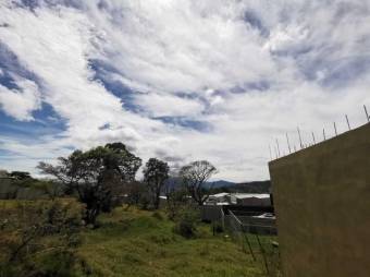 Se vende lote de 332m2 en San Antonio Escazú 25-1717