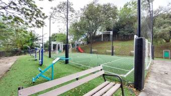 Se vende amplio lote de 500m2 en San Rafael Escazú 25-909