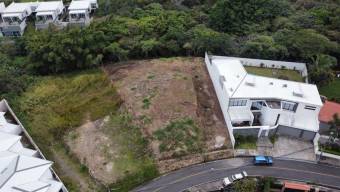 Se vende amplio lote de 1,371m2 en Escazú Centro 25-1950