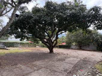 Se vende lote de 1,397m2 en San Rafael de Escazú 25-1402 Se vende lote de 1,397m2 en San Rafael de Escazú 25-1402