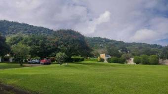 Se vende lote plano de 1,875m2 en Piedades de Santa Ana 25-68 Se vende lote plano de 1,875m2 en Piedades de Santa Ana 25-68