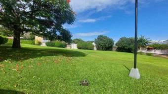 Se vende lote plano de 1,875m2 en Piedades de Santa Ana 25-68 Se vende lote plano de 1,875m2 en Piedades de Santa Ana 25-68