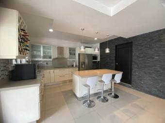 MLS-26-532 LS VENTA HERMOSA CASA OROTINA ALAJUELA