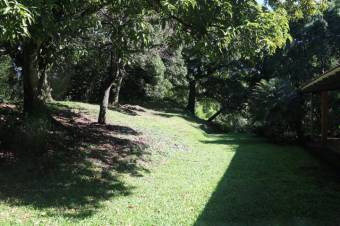 Se vende amplio lote de 5,640m2 en Brasil Santa Ana 24-395