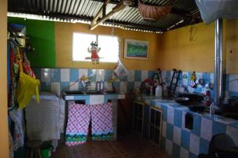 Se vende amplia finca de 2.1 hectáreas en Montañas de Santa Ana 23-3341